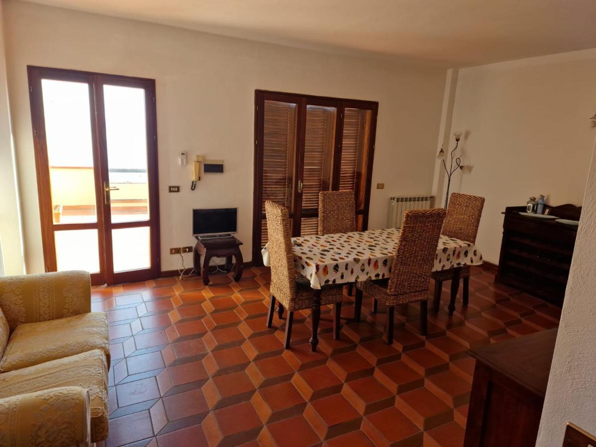 Frontemare Διαμέρισμα Porto Santo Stefano  Εξωτερικό φωτογραφία