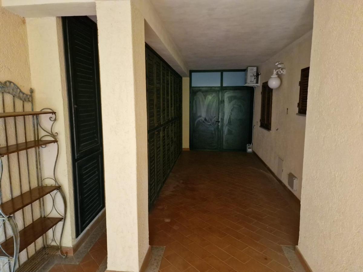 Frontemare Διαμέρισμα Porto Santo Stefano  Εξωτερικό φωτογραφία