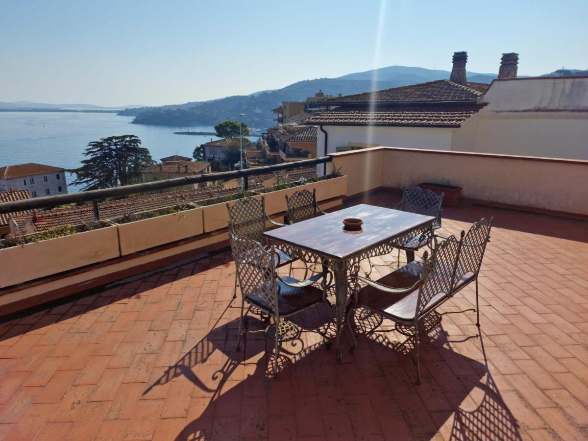 Frontemare Διαμέρισμα Porto Santo Stefano  Εξωτερικό φωτογραφία
