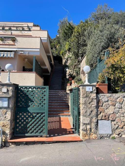 Frontemare Διαμέρισμα Porto Santo Stefano  Εξωτερικό φωτογραφία